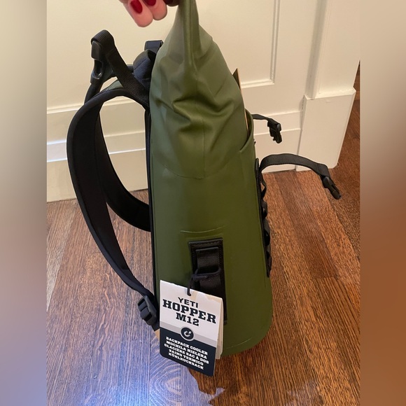 NWT Yeti Hopper M12 backpack soft cooler - Picture 10 of 12